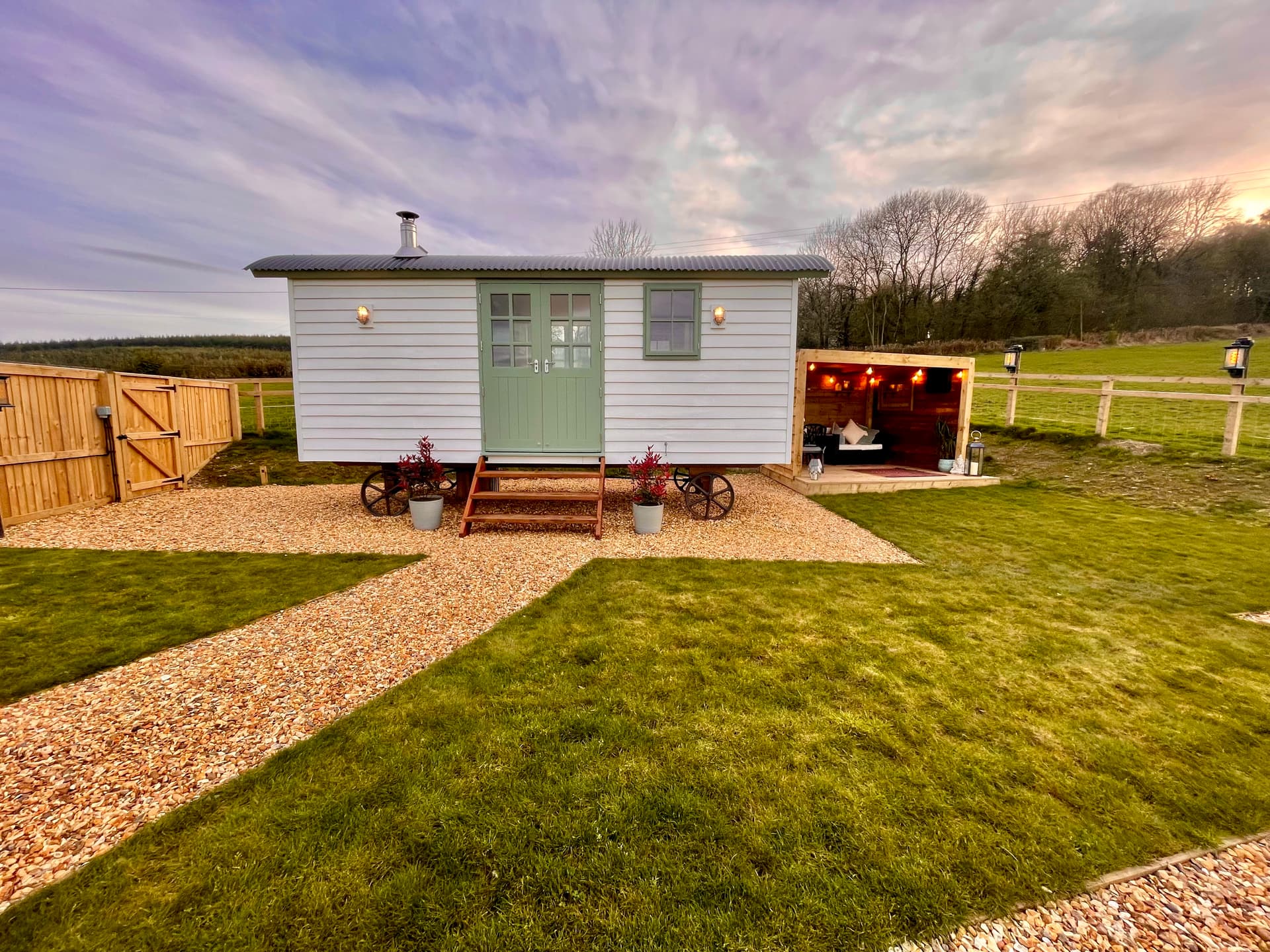 Oak Hut
